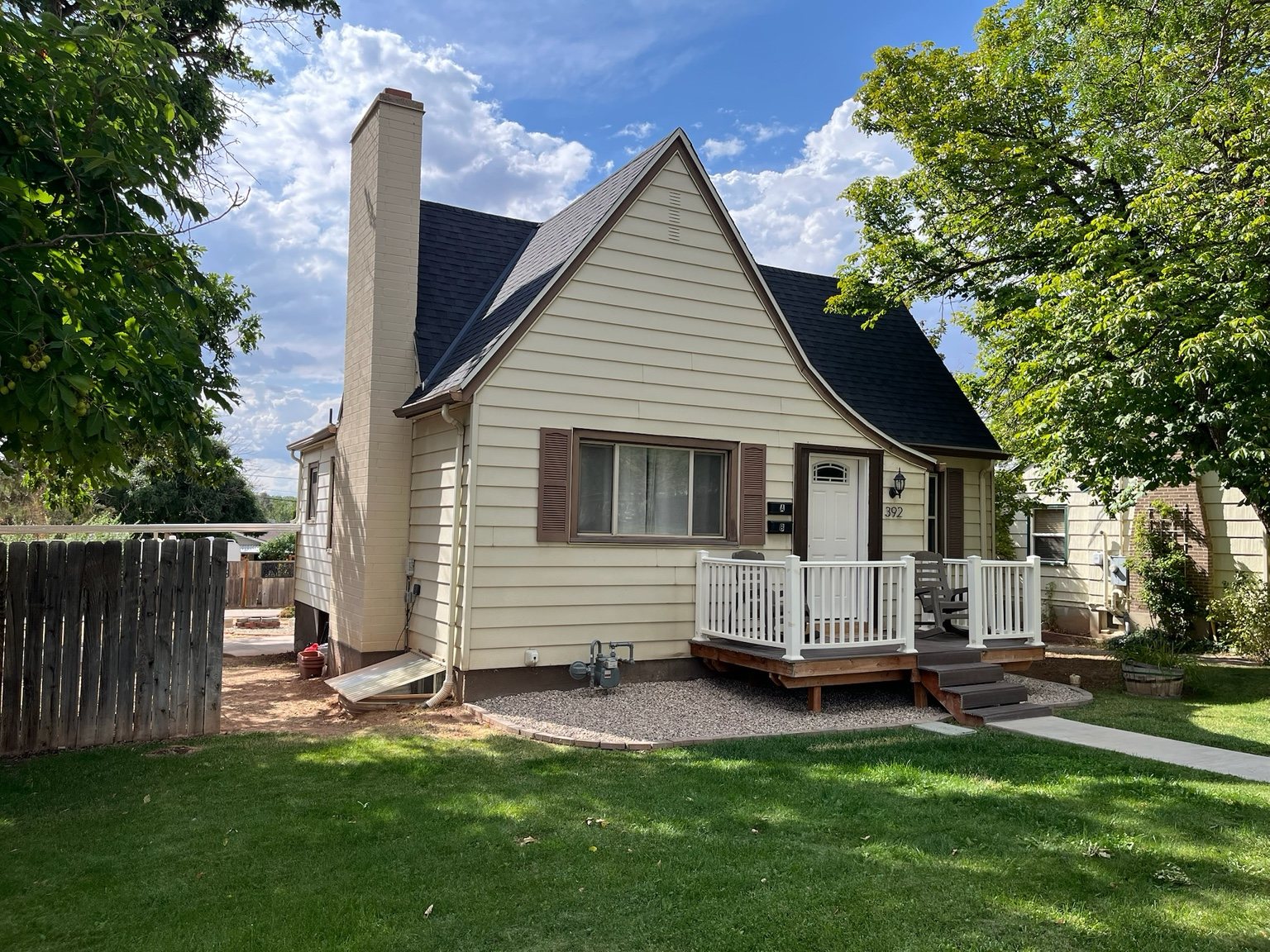 Historic Cottage and Basement Basecamp combined stay